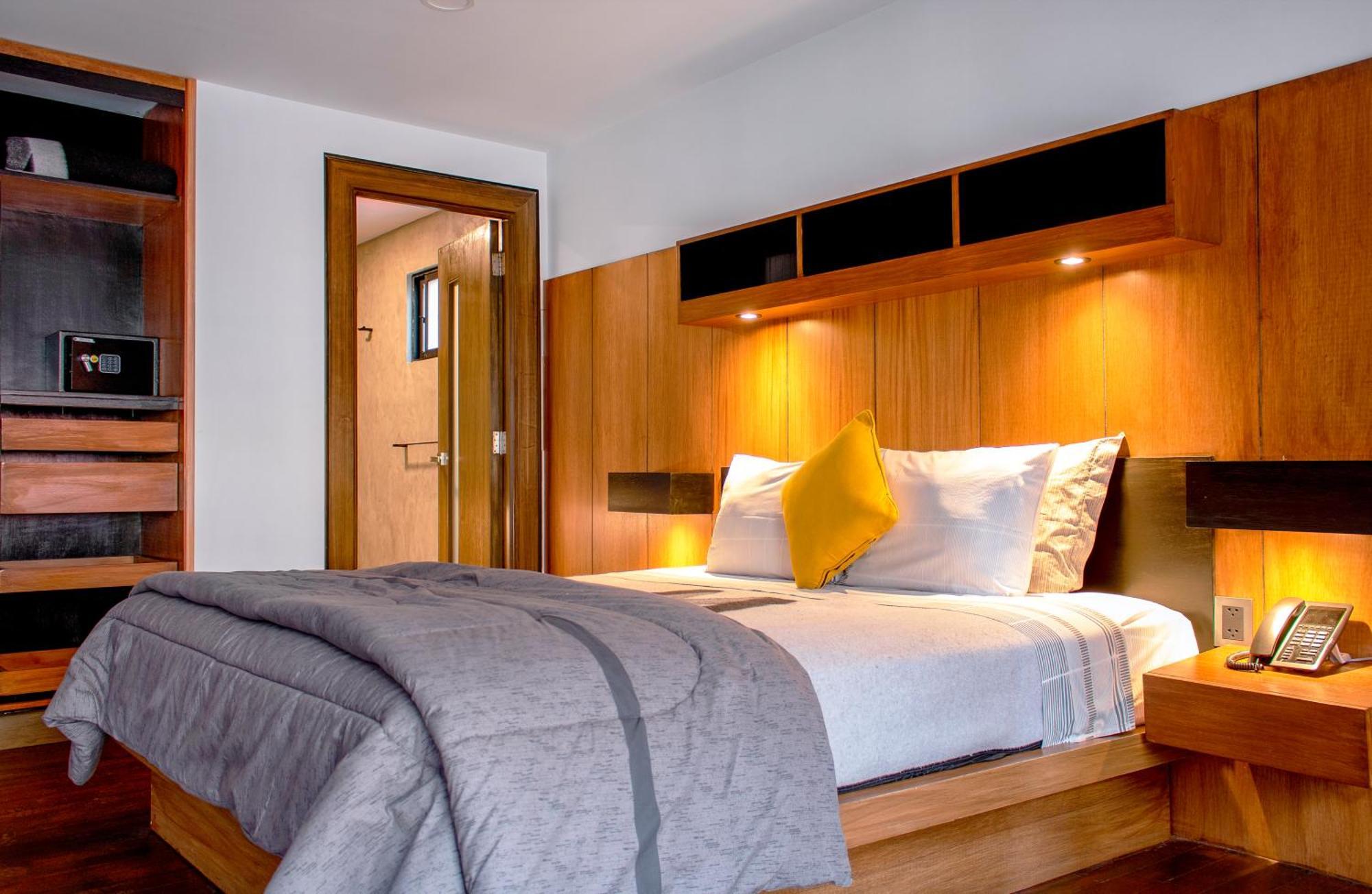 Madero Hotel & Suites لاباز المظهر الخارجي الصورة