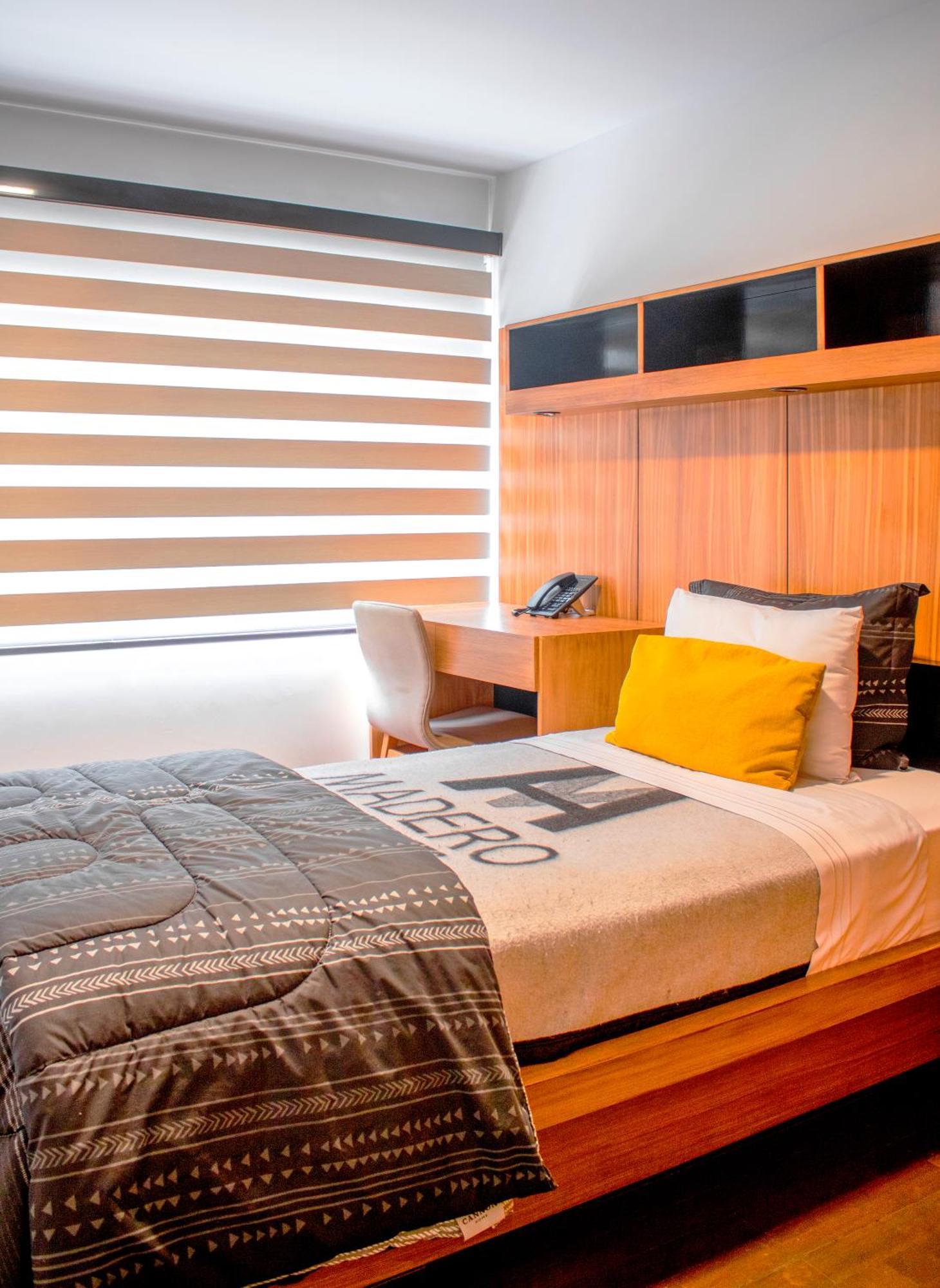 Madero Hotel & Suites لاباز المظهر الخارجي الصورة