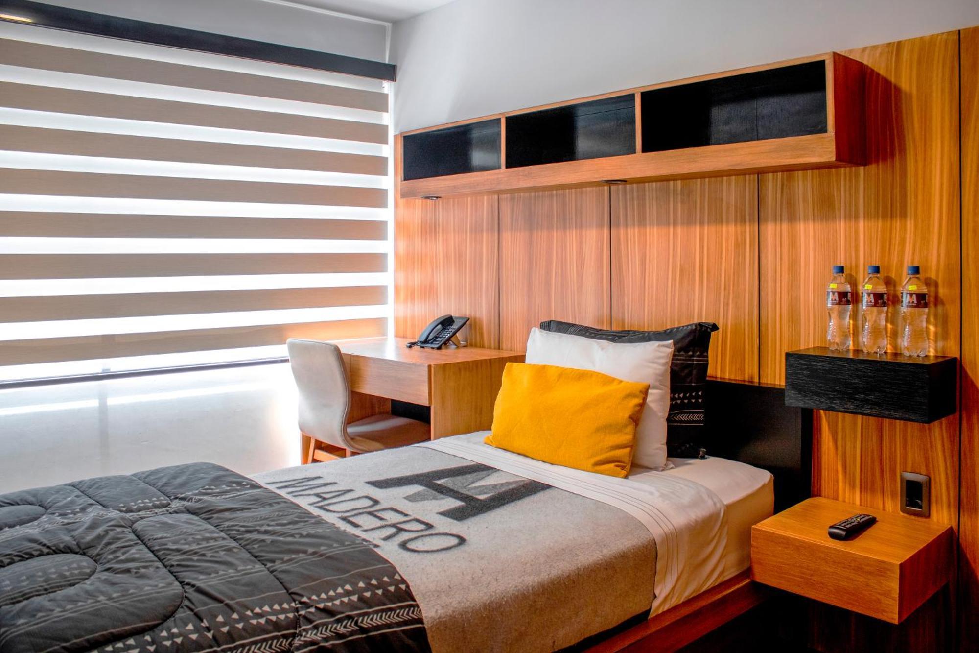 Madero Hotel & Suites لاباز المظهر الخارجي الصورة