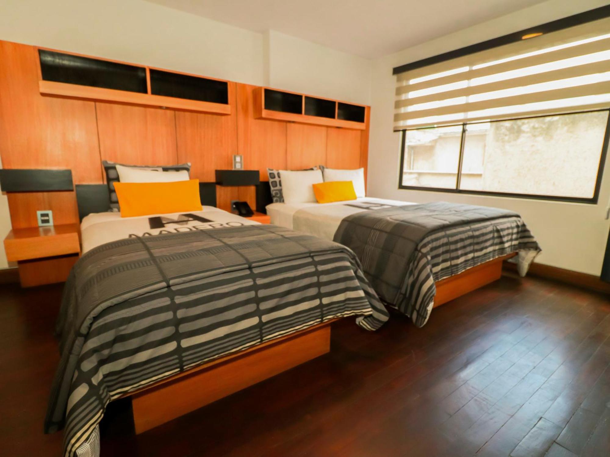 Madero Hotel & Suites لاباز المظهر الخارجي الصورة