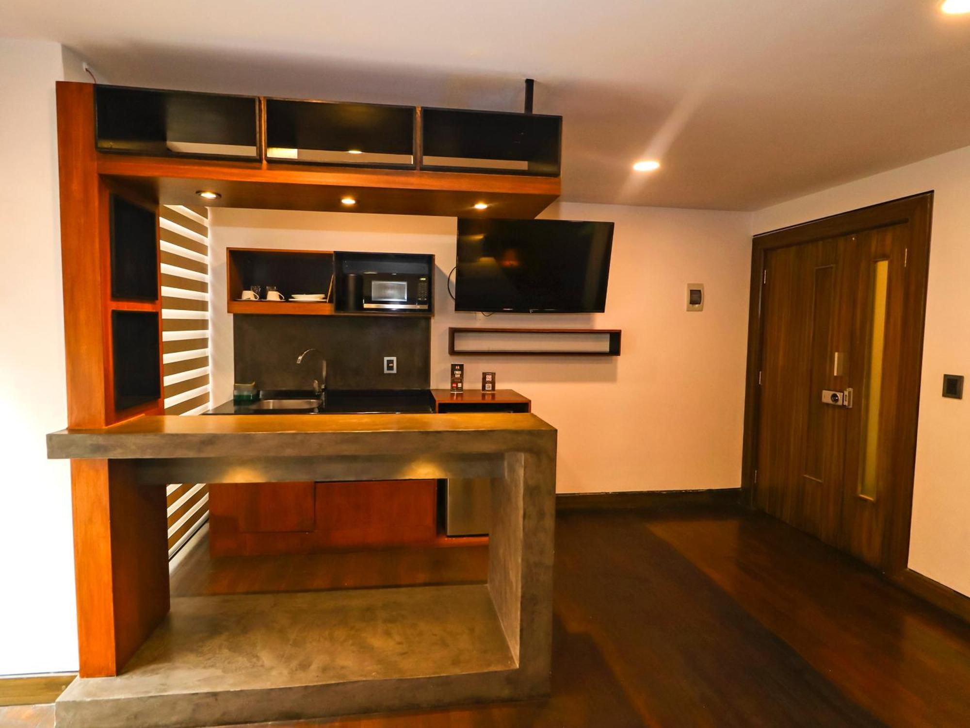 Madero Hotel & Suites لاباز المظهر الخارجي الصورة